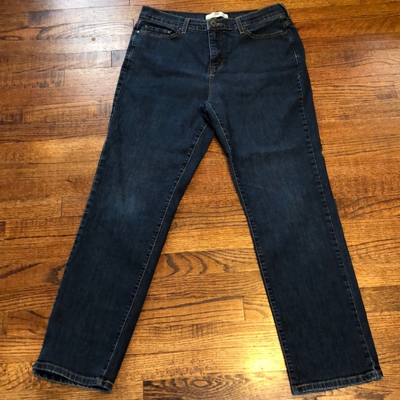 Levi's Denim - Women’s 16 M Levi’s Perfectly Slimming 512 Jeans